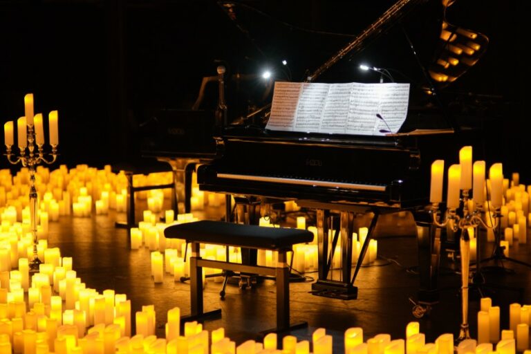 8TynZmeqIuRPbQuGuifsDTlm3pCnpsF0Eum5mVP7 Concerts CANDLELIGHT