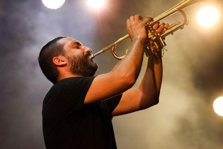 ibrahim-maalouf-1635345003.9157681.2560×1440-2400×1200-c-center